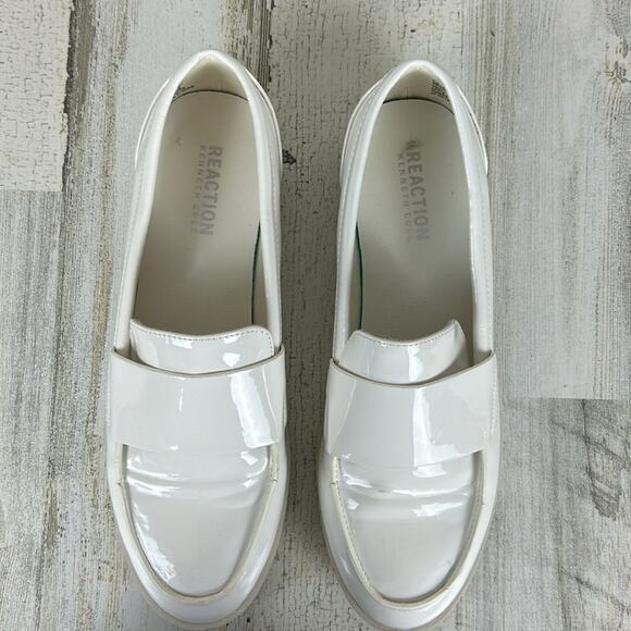 Kenneth Cole Reaction Womens 7.5 faux white patent leather oxford shoes low heel - Picture 2 of 9